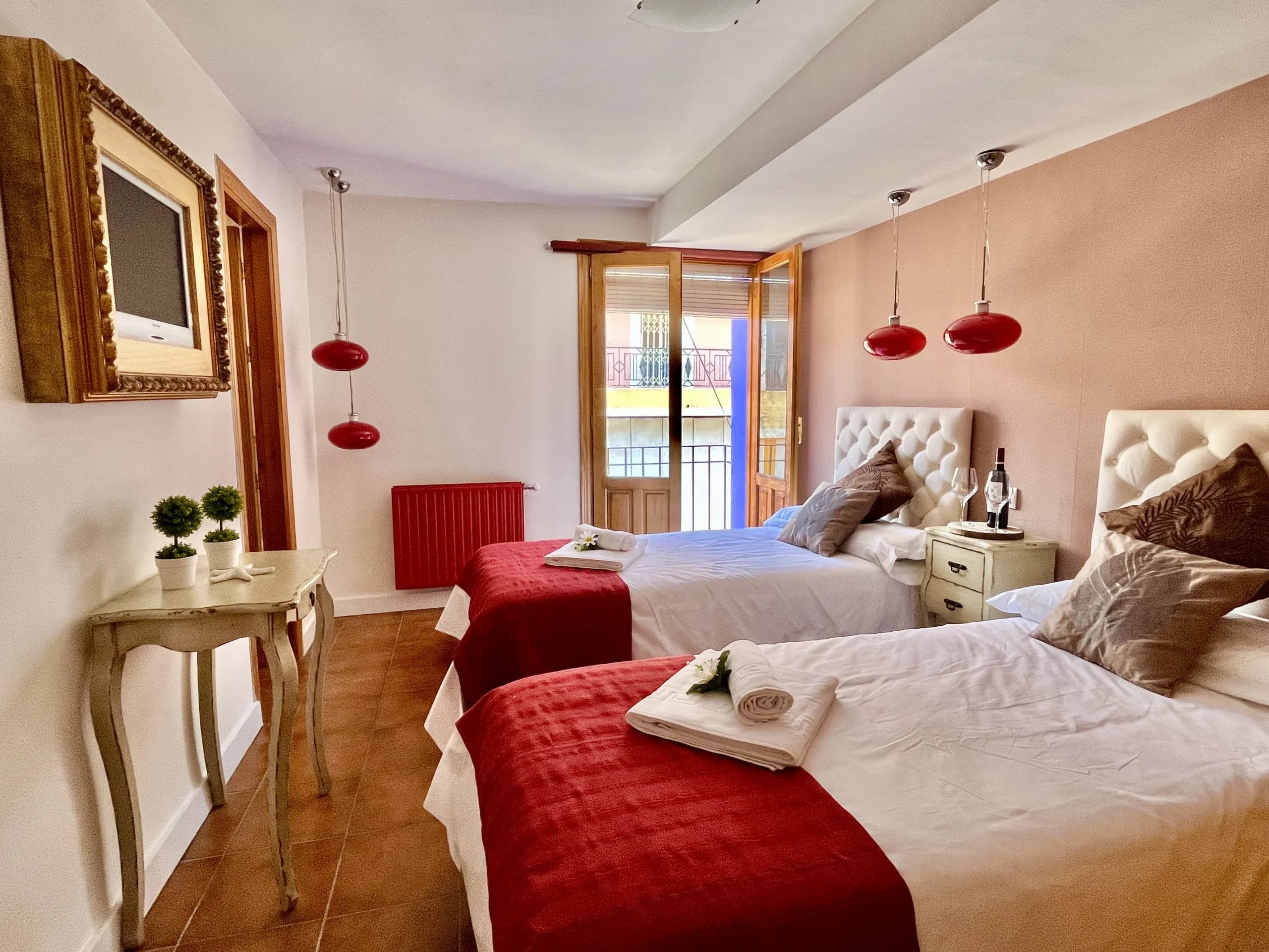 Habitación Nómadas 5, doble, con dos camas y baño privado